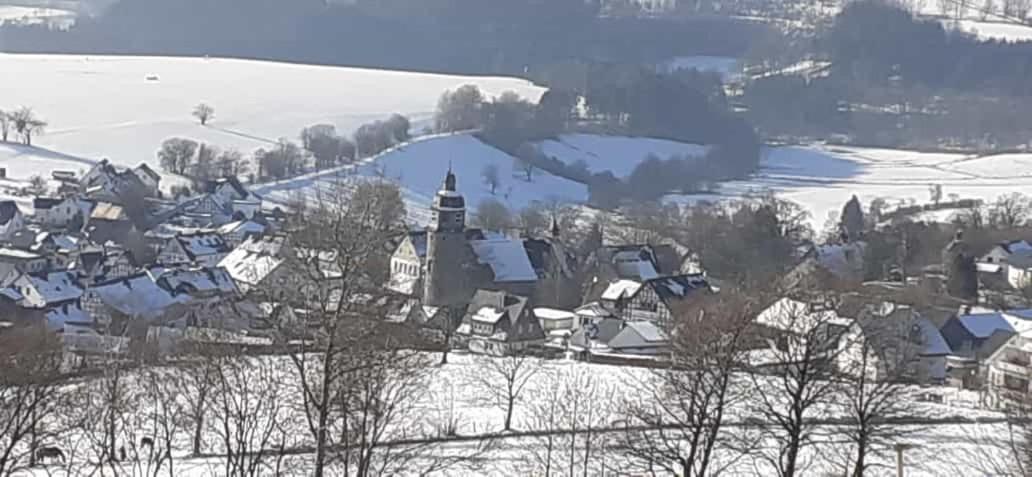 Ferienwohnungen Vollmers-Dünnebacke Schmallenberg Exterior foto